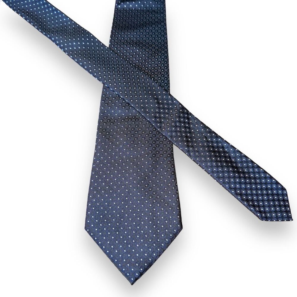 Armani Collezioni Navy & White Polkadot Handmade in Italy Silk Tie